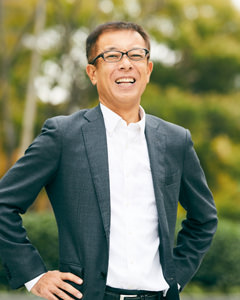 由井 俊哉